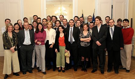 Valrie Pcresse, Ministre de l'Enseignement Suprieur et de la Recherche, with the winners of ERC (European Research Council)